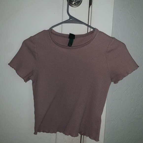 Purple t-shirt - Picture 1 of 1